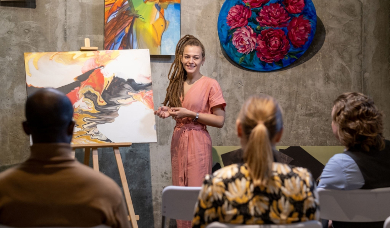 AutoVista: Navigating the World of Vehicles